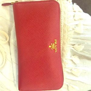 Prada wallet